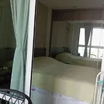 Apartamento 2 Quartos Mobiliado Em Barro Vermelho Vitoria Es